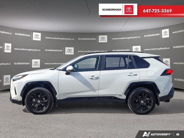 2024 Toyota RAV4 Hybrid SE AWD | Sunroof | Alloys in Cars & Trucks in City of Toronto - Image 3