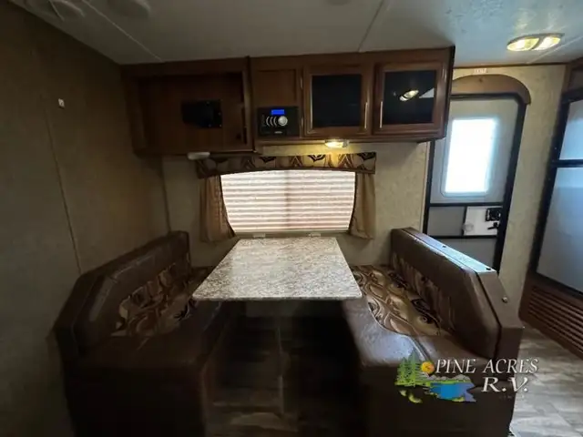 2016 Prime Time RV Tracer Air 253AIR in Travel Trailers & Campers in Truro - Image 5