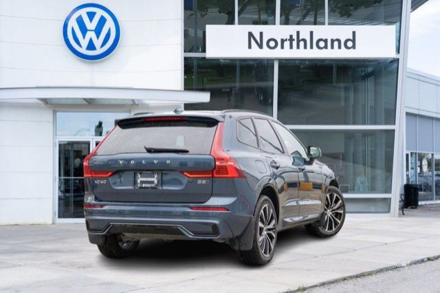 2025 Volvo XC60 Plus Dark Theme in Cars & Trucks in Calgary - Image 3