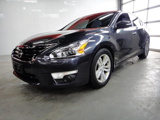  2013 Nissan Altima ALL SERVICE RECORDS,SL MODEL,0 CLAIM in Cars & Trucks in City of Toronto - Image 3
