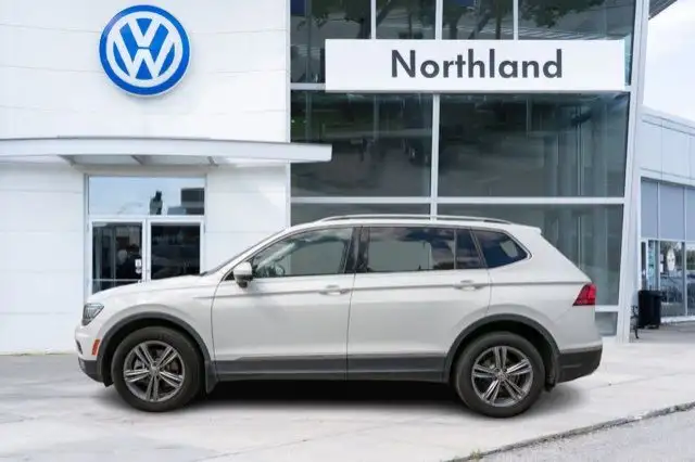 2021 Volkswagen Tiguan Highline in Cars & Trucks in Calgary - Image 7