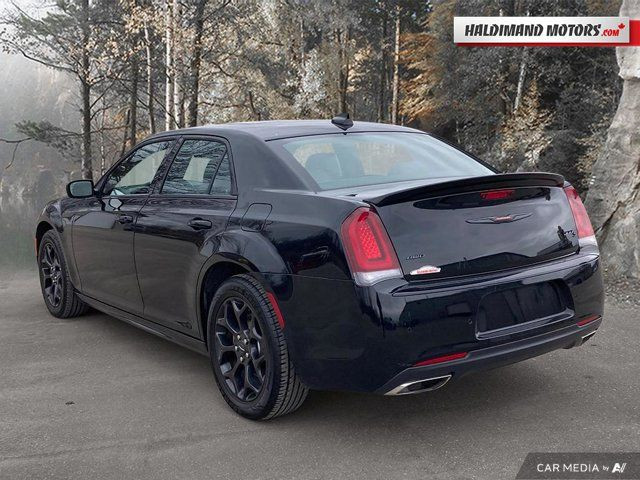2022 Chrysler 300 300S in Cars & Trucks in Hamilton - Image 3