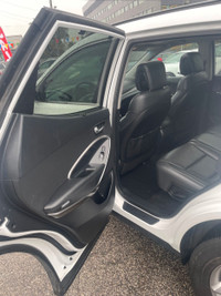 Absolutely gorgeous 2017 Hyundai Santa Fe Sport in excellent condition. No accidents, one owner AWD,... (image 8)