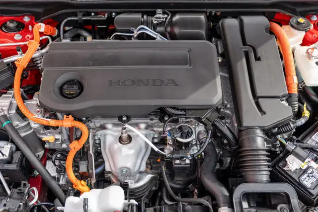 2026 Honda Civic Sedan Hybrid Sport Touring in Cars & Trucks in Edmonton - Image 12
