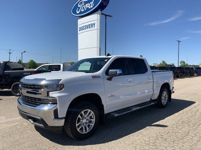 2019 Chevrolet Silverado 1500 LT in Cars & Trucks in Saskatoon - Image 3