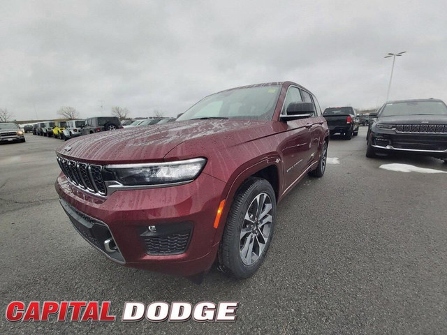 2023 Jeep Grand Cherokee Overland in Cars & Trucks in Ottawa - Image 2