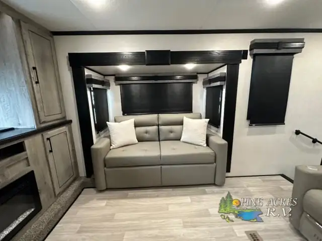 2024 KZ Durango Gold G387FLF (FRONT LIVING) in Travel Trailers & Campers in Truro - Image 5