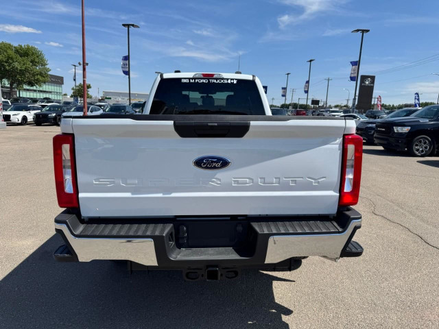 2025 Ford F-250 XLT in Cars & Trucks in Medicine Hat - Image 4