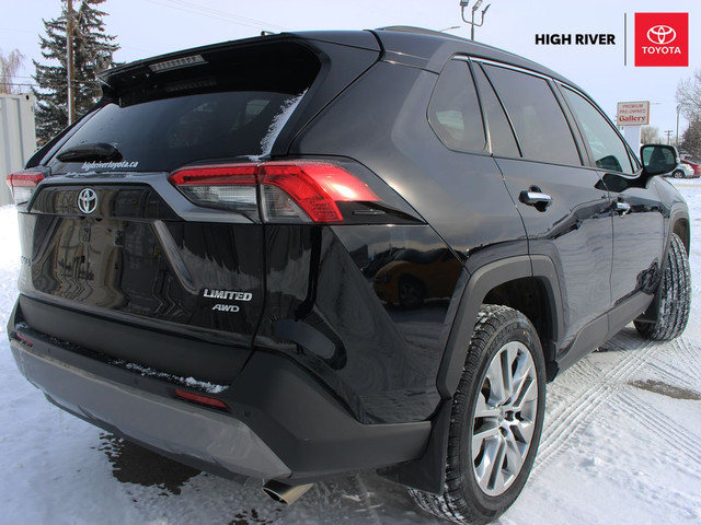 2020 Toyota RAV4 Limited AWD for sale in Cars & Trucks in Calgary - Image 4