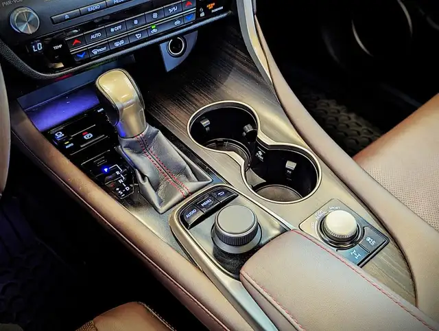 2016 Lexus RX 350 AWD in Cars & Trucks in City of Montréal - Image 27