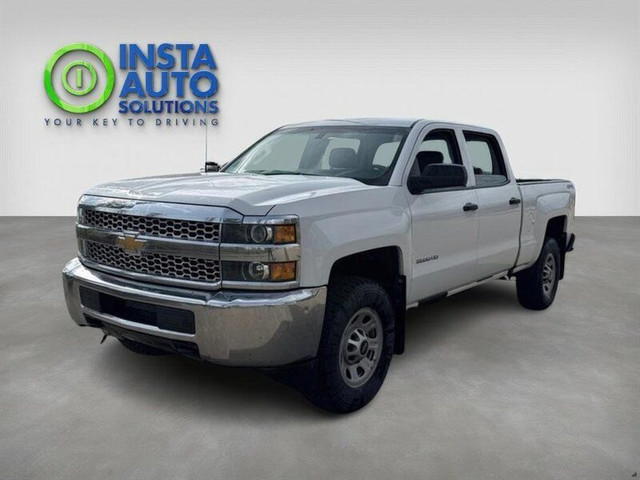2019 Chevrolet Silverado 2500 W/T Crew Cab 4x4 in Cars & Trucks in St. Albert - Image 3