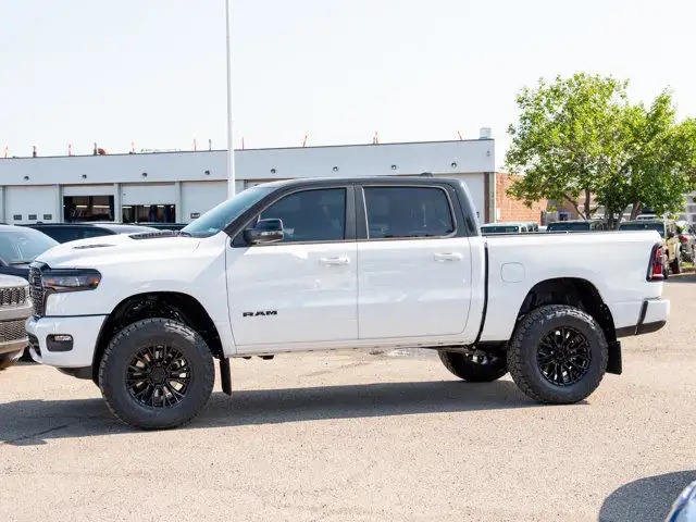2025 Ram 1500 Sport 4x4, 6 Inch Lift, 37 Inch Tires in Cars & Trucks in Calgary - Image 4
