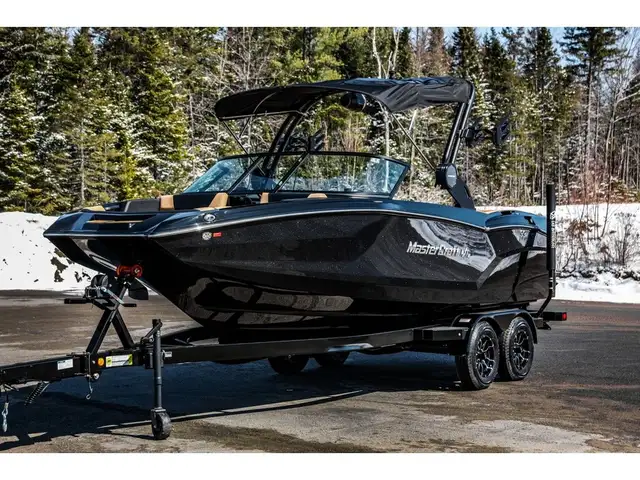 2025 Mastercraft NXT 22 in Powerboats & Motorboats in Québec City - Image 3