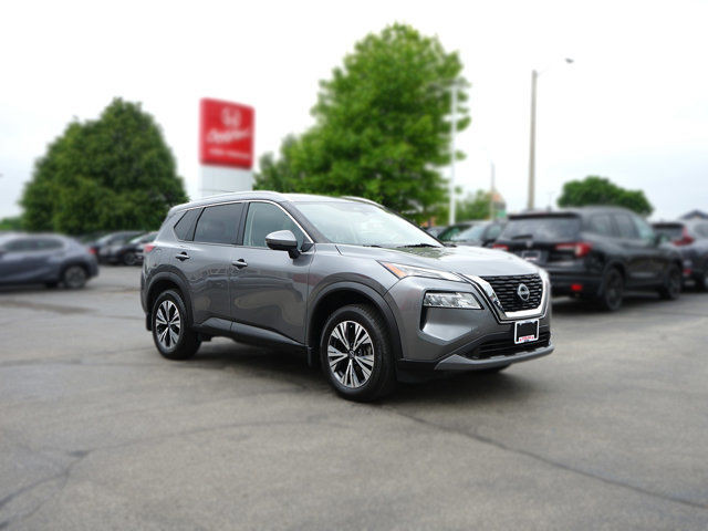 2022 Nissan Rogue SV | 1 Owner in Cars & Trucks in Hamilton - Image 3