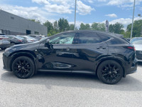 Modèle F SPORT 2. Apple Carplay sur un écran de 14 pouces, Sièges chauffants et ventilés en avant, V... (image 7)