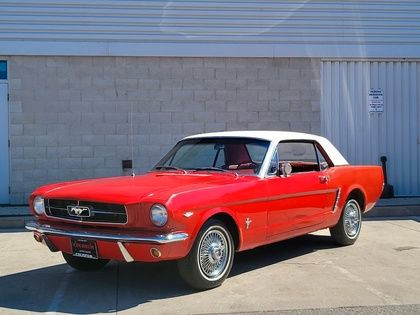 1965 Ford Mustang V8 4.7L 289 MOTOR AUTOMATIC-RED LEATHER WHITE  in Cars & Trucks in City of Toronto - Image 2