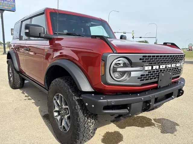 2024 Ford Bronco Badlands in Cars & Trucks in Edmonton - Image 42