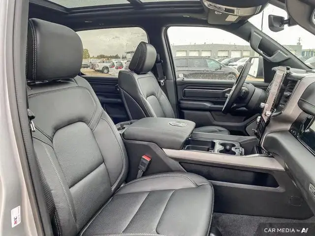 2025 Ram 1500 Sport 1 Crew 4x4 Sunroof Nav Heared & Vented dans Autos et camions dans Saint-Albert - Image 26