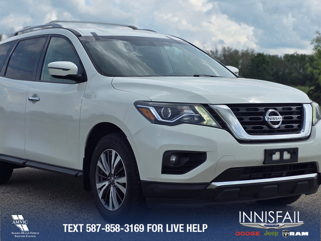 2017 Nissan Pathfinder S in Cars & Trucks in Red Deer - Image 4
