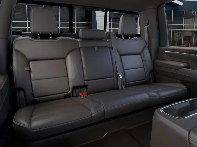 2025 GMC Sierra 3500HD Denali in Cars & Trucks in Strathcona County - Image 18