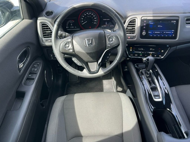  2019 Honda HR-V Sport AWD. TOIT OUVRANT in Cars & Trucks in Saint-Jean-sur-Richelieu - Image 3