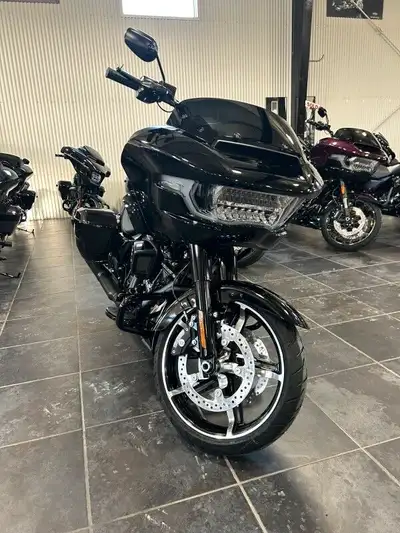 Oppotunity doesn't knock it RUMBLES!!! Looking for a Have you always wanted a Harley? Financing and...