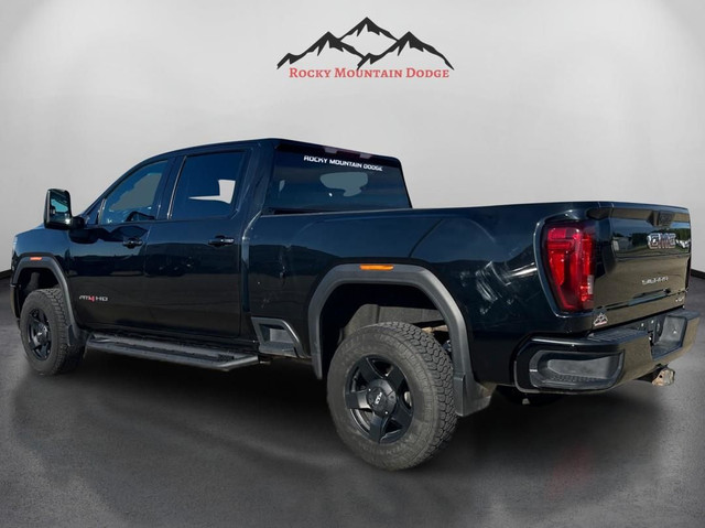 ONE OWNER 2023 GMC SIERRA 3500HD CREW CAB  AT4 in Cars & Trucks in Red Deer - Image 3