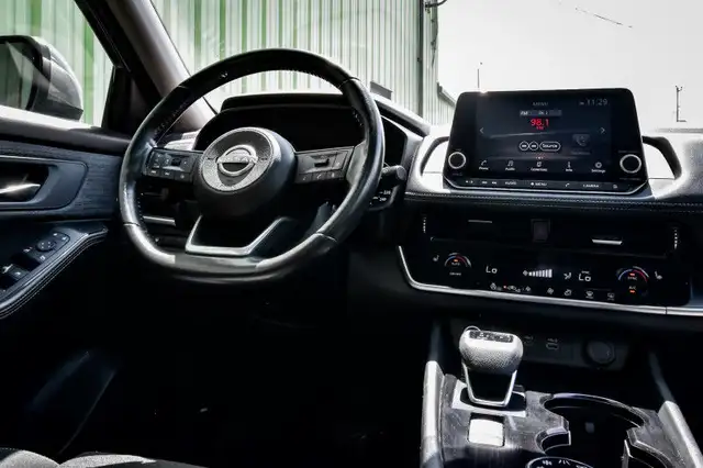 2022 Nissan Rogue SV • MOONROOF • 360 CAM • HEATED SEATS/STEERIN in Cars & Trucks in Kingston - Image 15