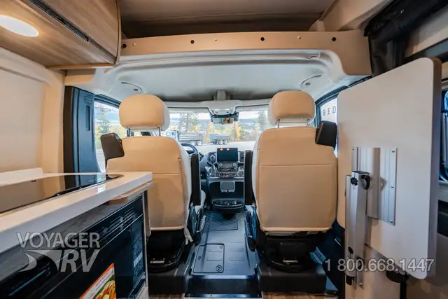 2025 Winnebago Travato 59K in RVs & Motorhomes in Kelowna - Image 30