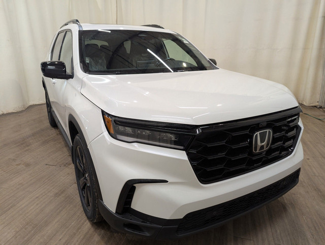 2025 Honda Pilot Black Edition in Cars & Trucks in Calgary