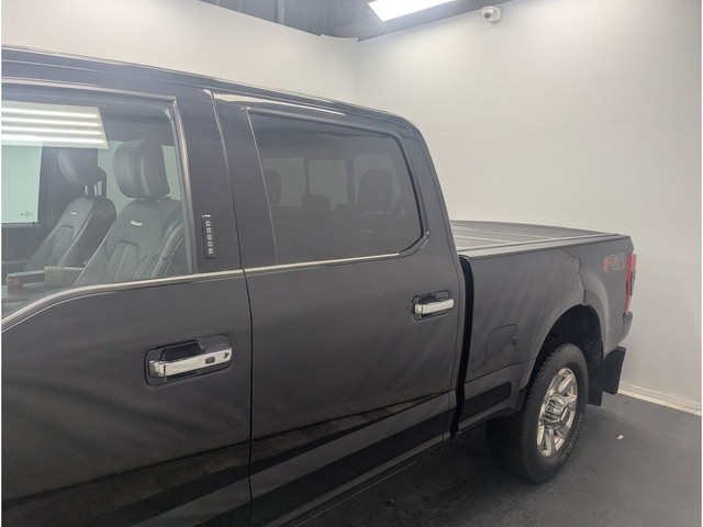 2020 Ford F-350 PLATINUM, 6.7L DIESEL, CAMERA, CARPLAY, SIEGES V in Cars & Trucks in Longueuil / South Shore - Image 4