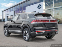 This Volkswagen Atlas Cross Sport boasts a Intercooled Turbo Premium Unleaded I-4 2.0 L/121 engine p... (image 4)