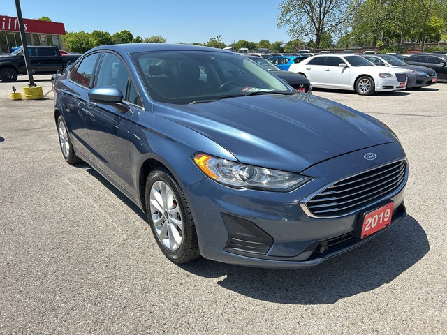  2019 Ford Fusion SE, CLEAN CARFAX, HEATED CLOTH, POWER SEATS in Cars & Trucks in London - Image 4