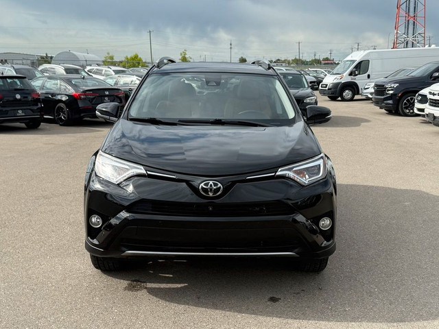 2017 Toyota RAV4 AWD 4dr Limited NAVI/B.CAM/LEATHER/ROOF in Cars & Trucks in Calgary - Image 2
