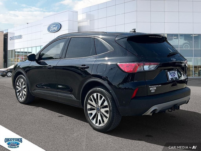 2020 Ford Escape Titanium in Cars & Trucks in Calgary - Image 4