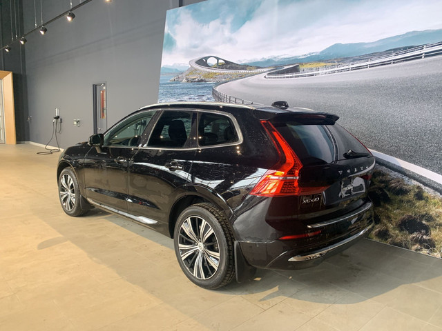 2023 Volvo XC60 B6 AWD Plus - Bright in Cars & Trucks in Edmonton - Image 3