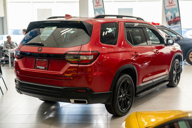 2025 Honda Pilot Black Edition in Cars & Trucks in Edmonton - Image 2
