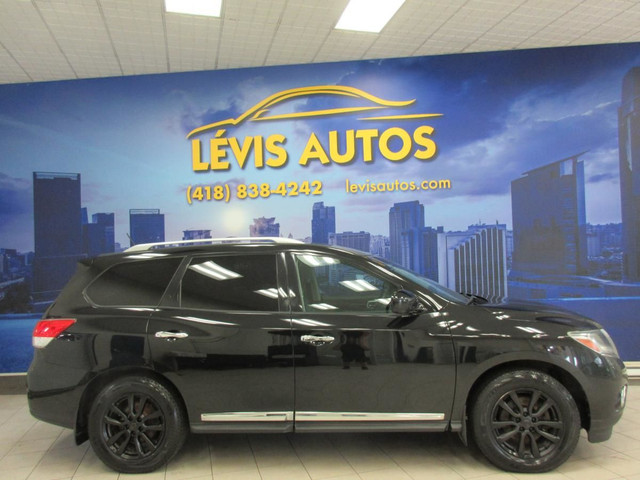 NISSAN PATHFINDER 2016 SL AWD 7 PASSAGERS CUIR NOIT / TOIT / GPS in Cars & Trucks in Lévis