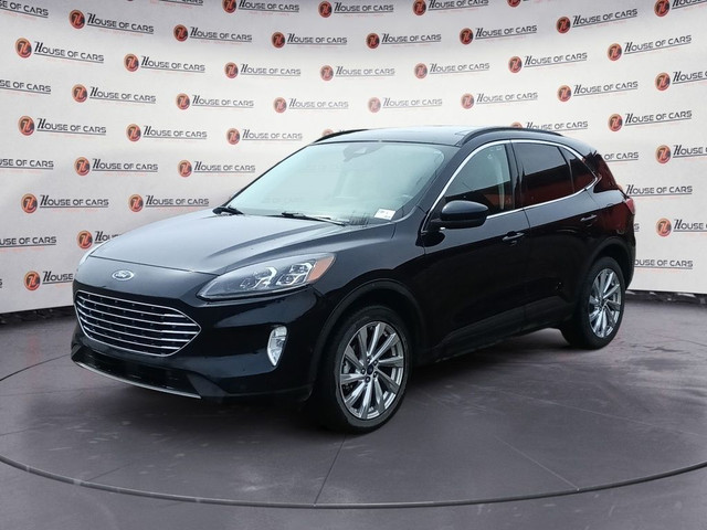 2021 Ford Escape Titanium AWD in Cars & Trucks in Lethbridge