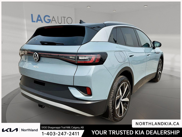 2023 Volkswagen ID.4 Pro in Cars & Trucks in Calgary - Image 4