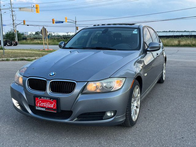 2011 BMW 323i i 2dr Rear-wheel Drive in Cars & Trucks in Mississauga / Peel Region