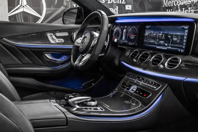 2020 Mercedes-Benz E53 4MATIC+ Wagon | Premium | Night | AMG Con in Cars & Trucks in City of Montréal - Image 50