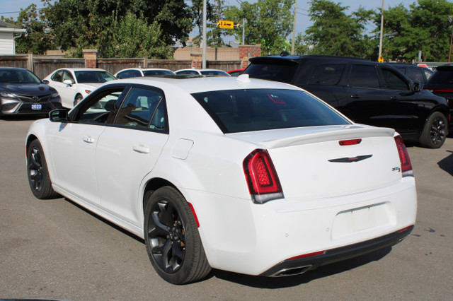 2023 Chrysler 300 300S RWD in Cars & Trucks in Mississauga / Peel Region - Image 4