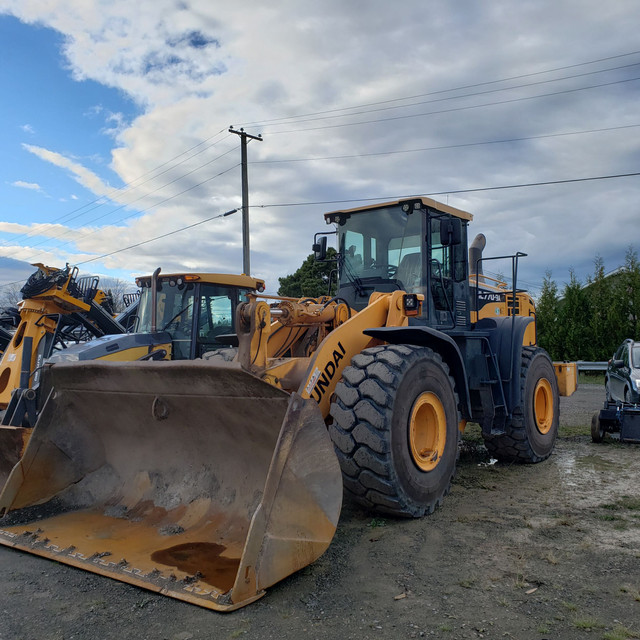 2015 Hyundai HL770-9A Wheel Loader in Heavy Equipment in Truro