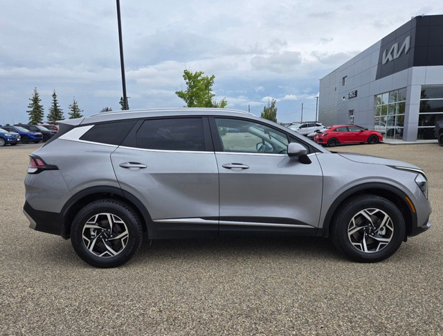 2023 Kia Sportage in Cars & Trucks in Grande Prairie - Image 3