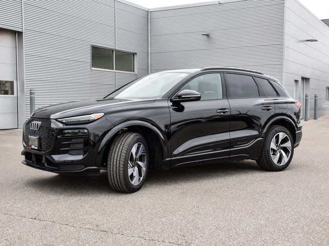 2025 Audi Q6 e-tron Progressiv in Cars & Trucks in Windsor Region - Image 2