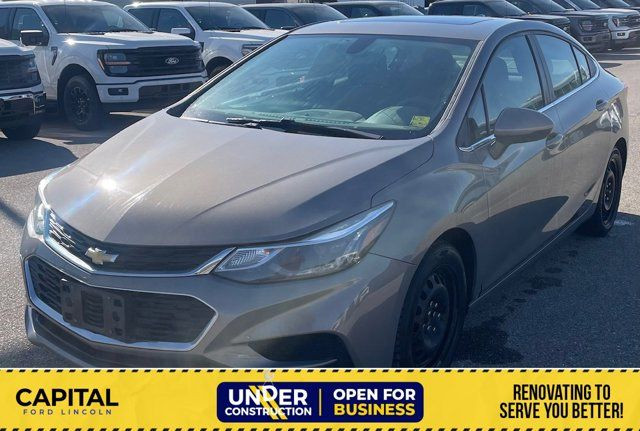2018 Chevrolet Cruze LT **New Arrival** in Cars & Trucks in Regina
