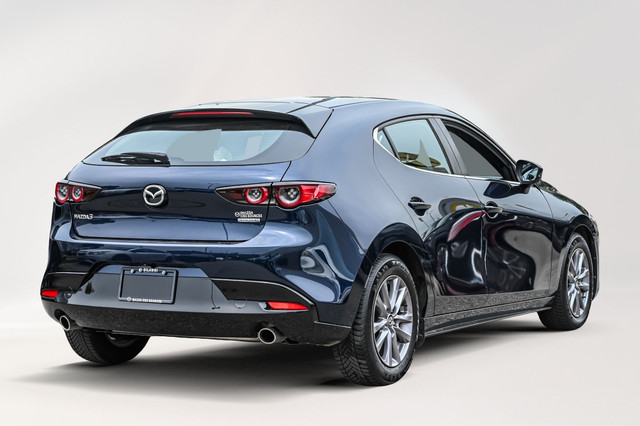 2021 Mazda Mazda3 Sport GX | Transmission Manuelle | Apple CarPl in Cars & Trucks in City of Montréal - Image 4