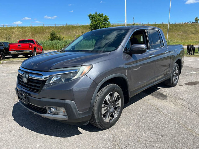 2017 Honda Ridgeline TOURING AWD - LTHR! NAV! BACK-UP CAM! BSM!  in Cars & Trucks in Kitchener / Waterloo