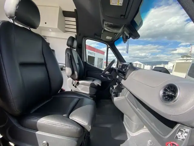 2025 Pleasure-Way Plateau FL in RVs & Motorhomes in Kelowna - Image 21